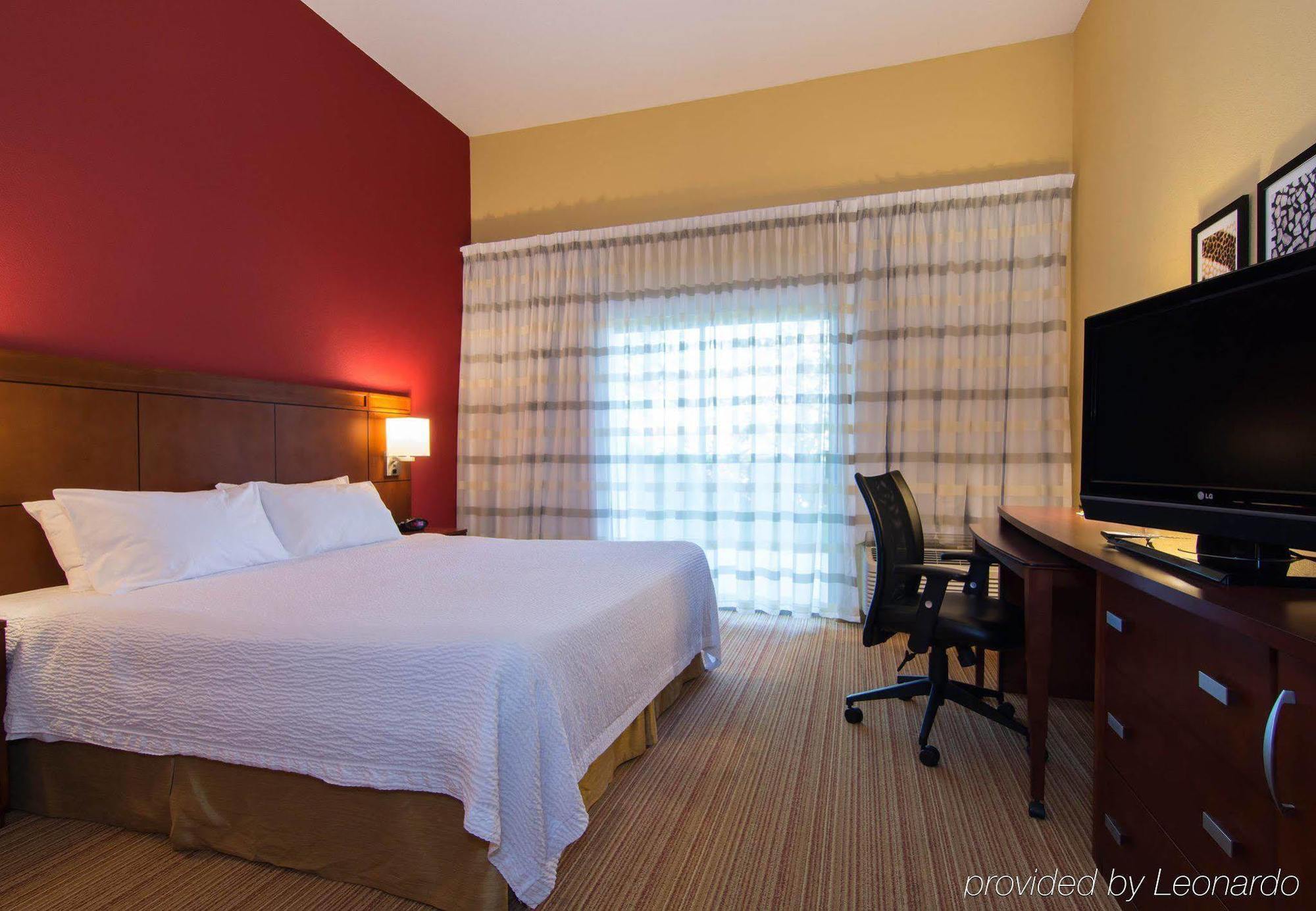 Courtyard By Marriott Charlotte Lake Norman Huntersville Bagian luar foto