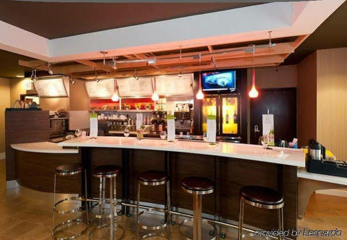 Courtyard By Marriott Charlotte Lake Norman Huntersville Bagian luar foto